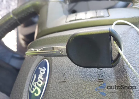 2010 Ford F-150 Fx2 Sport/Harley-Davidson/King Ranch/Lariat/Platinum/Xl/Xlt z USA, uszkodzony, nr VIN 1FTFW1CV6AFD49572